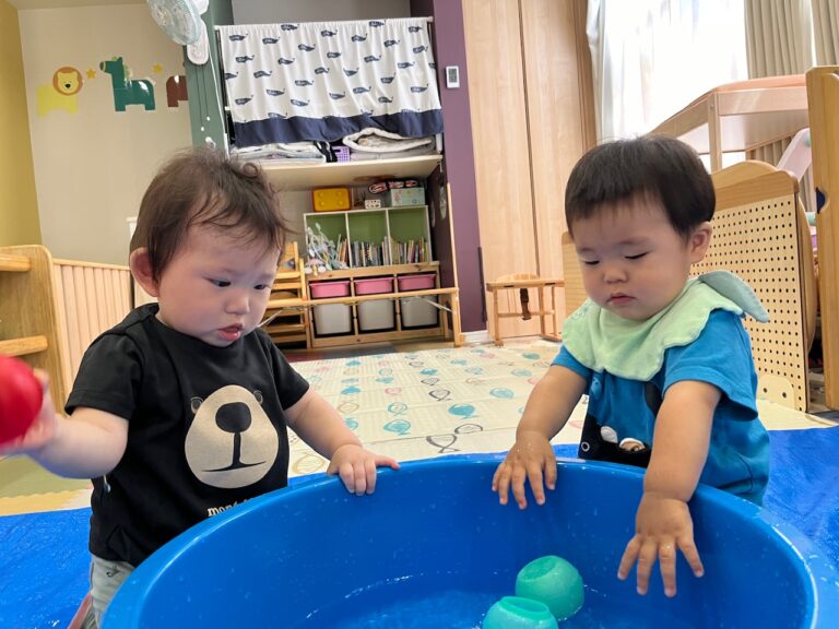 お水を触って楽しもう🐚♪