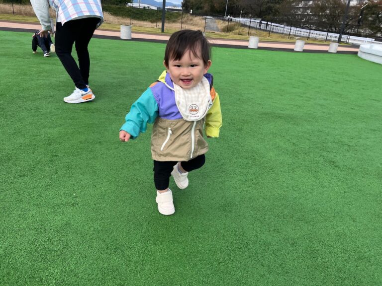 保護中: たくさん走って、元気いっぱい！(0歳児🦦)